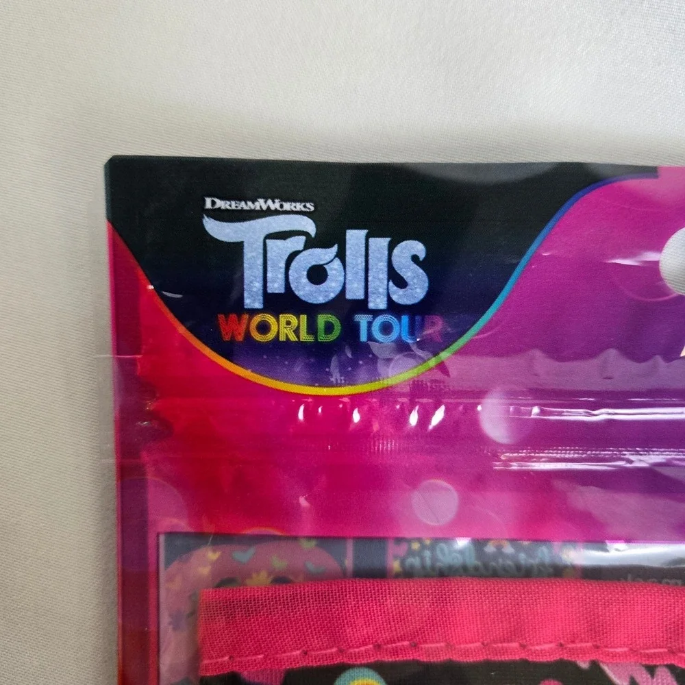 Smart Care DreamWorks Trolls World Tour Disposable‎ Face Mask, 2+ Years Old, New